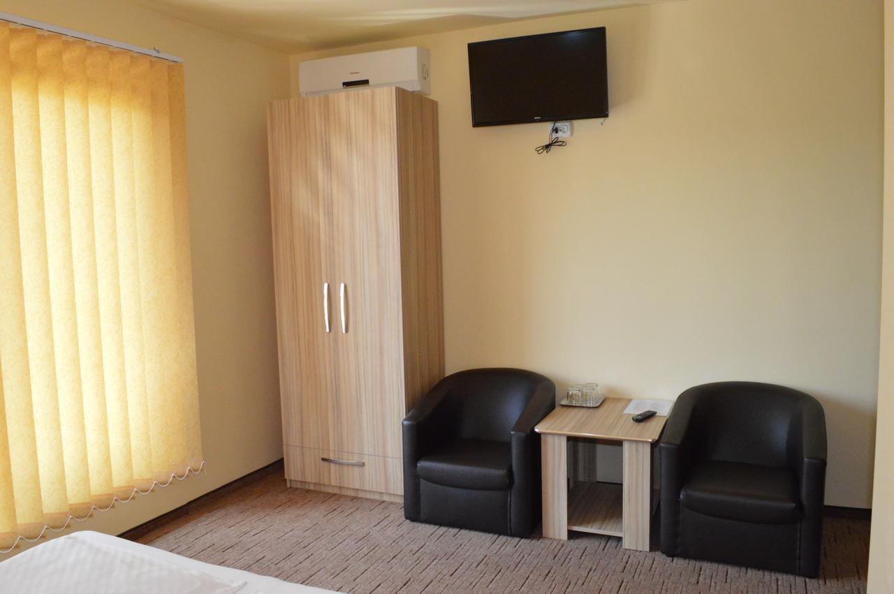 Pensiunea Beverly Hills Băile Felix Extérieur photo