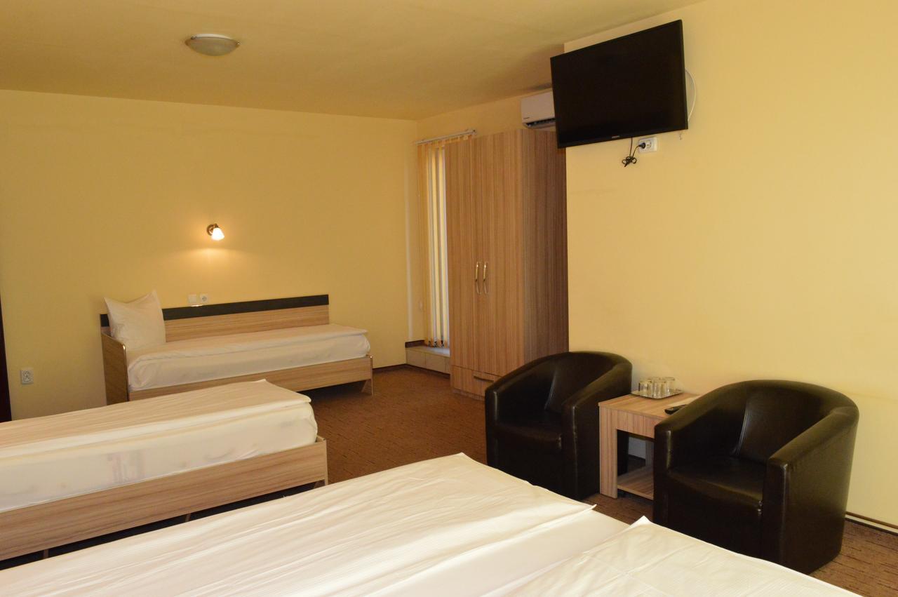 Pensiunea Beverly Hills Băile Felix Extérieur photo